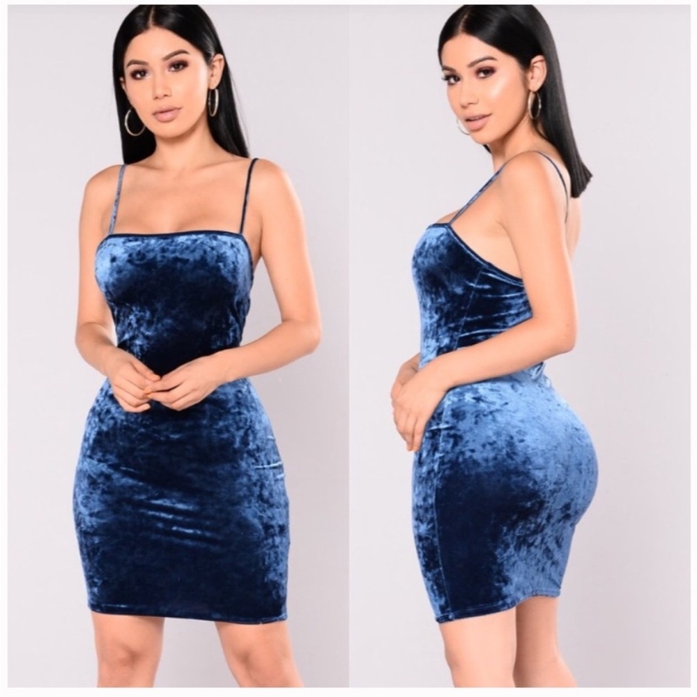 Fashion Nova• Midnight Blue Crushed Velvet Slip Dress•3X